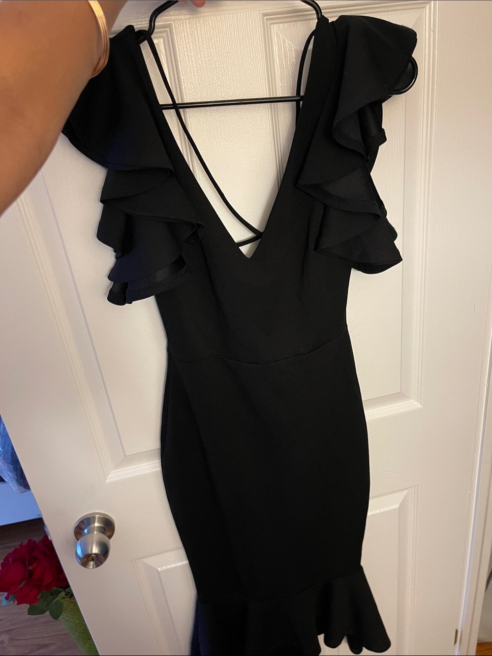 Black V-Neck Midi Dress with Ruffle Sleeves
